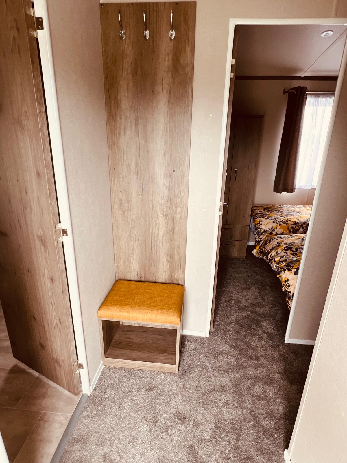 erins lakes and lodges gallery image